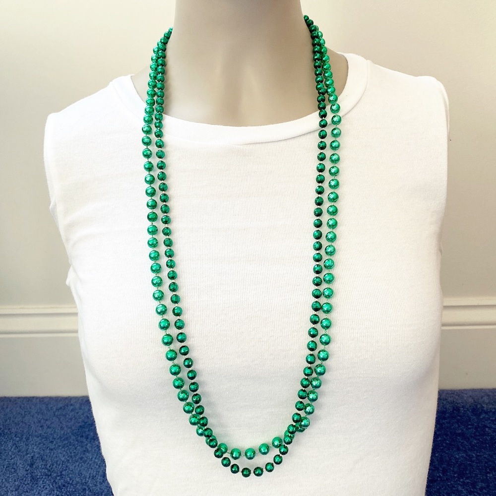 Shiny green disco ball rally beads necklaces